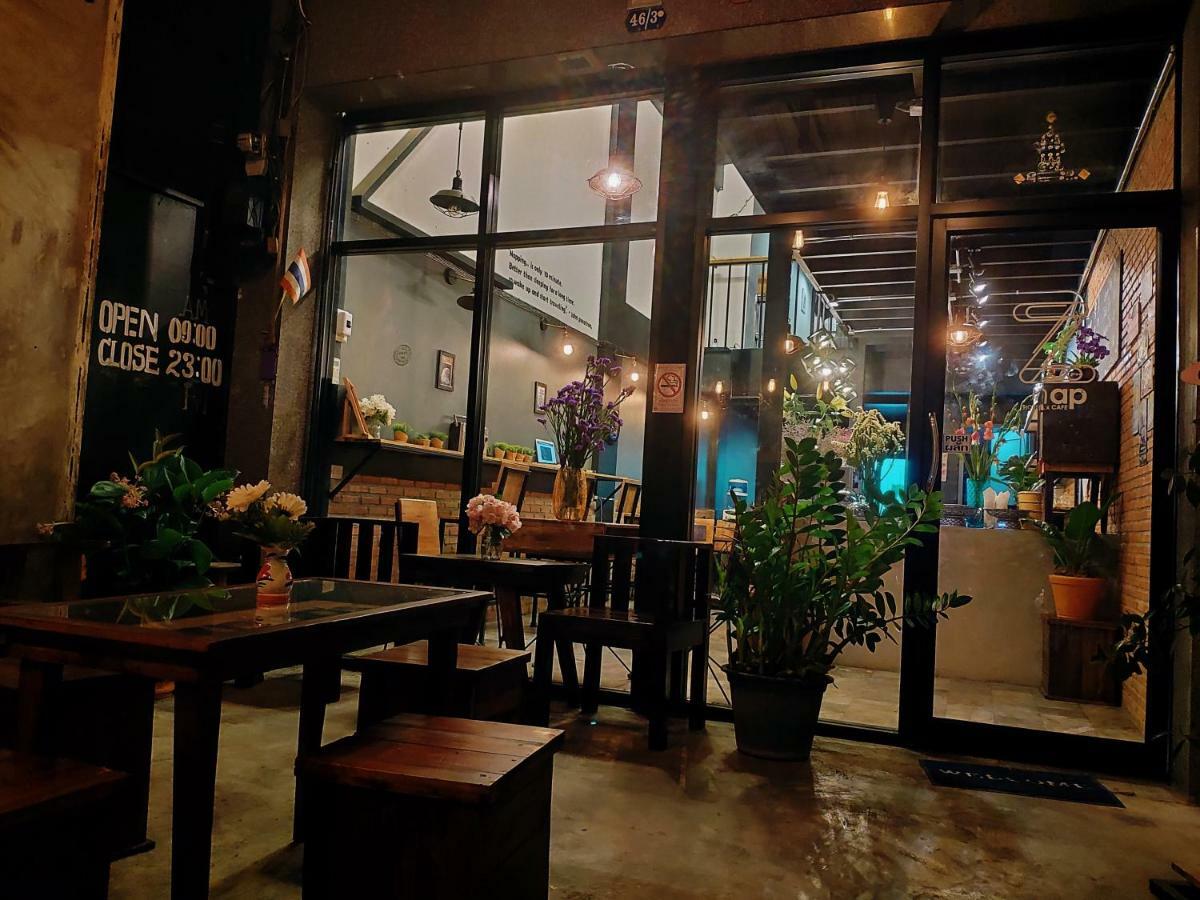 Znap'S Hostel & Cafe Chiang Mai Exterior foto